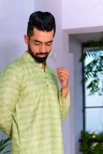 Pastel Light Green Printed Kurta With Pajama