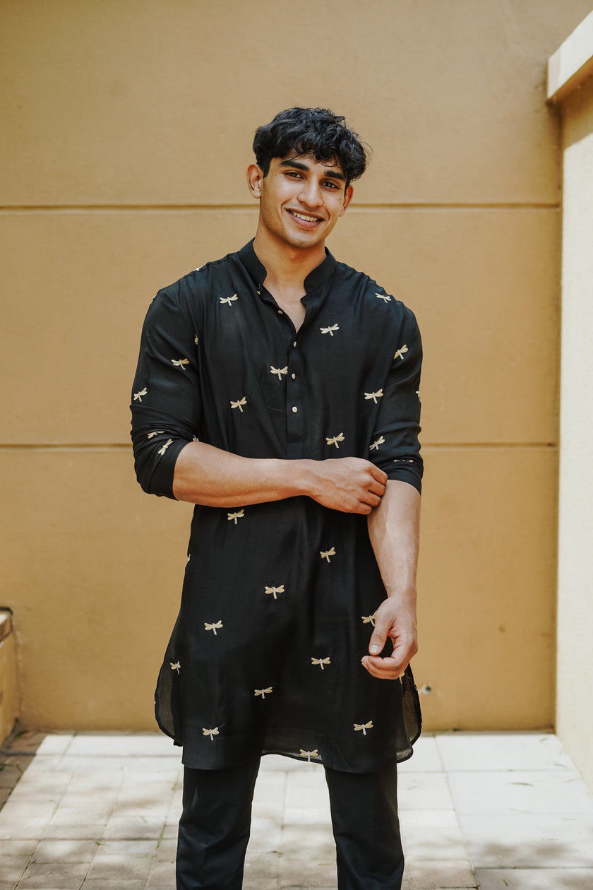 Black Dragon Fly Embroidered Work Men's Kurta with Pajama